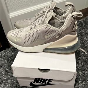 Nike Air Max 270 in Beige and Cream